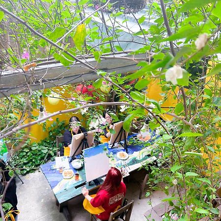 Chu Nhat Cafe & Homestay - 12 Ngo 41 Duong Lang - Co So 1 Hanoi Exterior foto